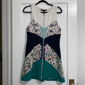 BCBGMAXAZRIA DRESS
